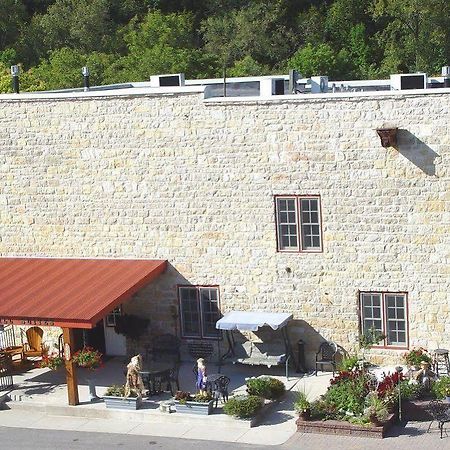 Stone Mill Hotel & Suites Lanesboro 外观 照片