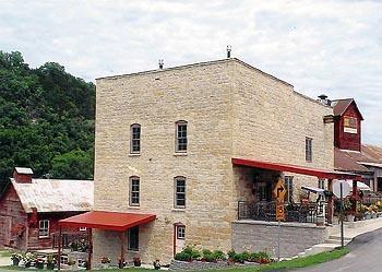 Stone Mill Hotel & Suites Lanesboro 外观 照片